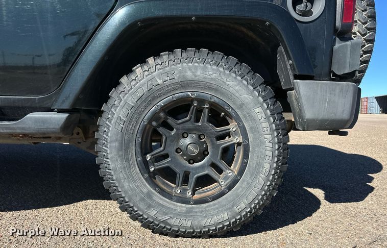 image for item ER8786 2012 Jeep Wrangler Unlimited SUV