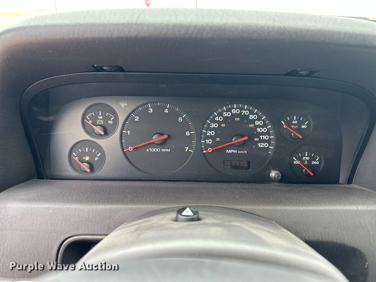 image for item ER8807 2000 Jeep Grand Cherokee Laredo SUV