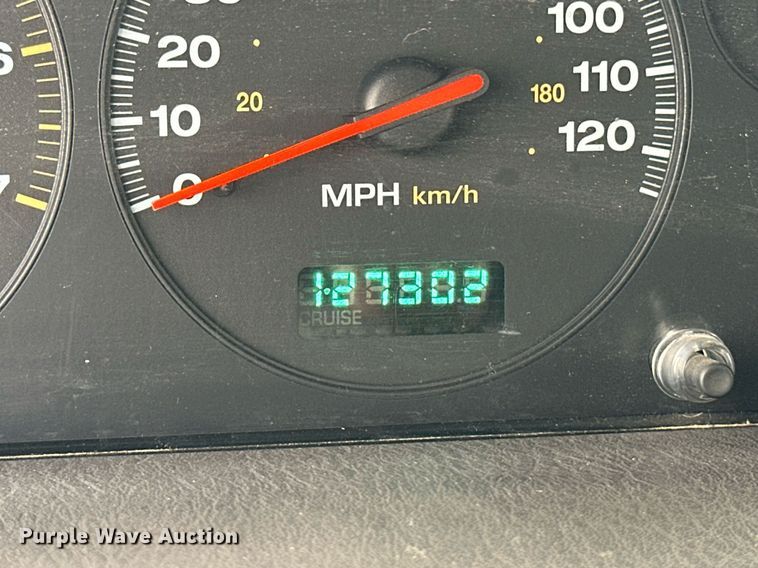 image for item ER8807 2000 Jeep Grand Cherokee Laredo SUV