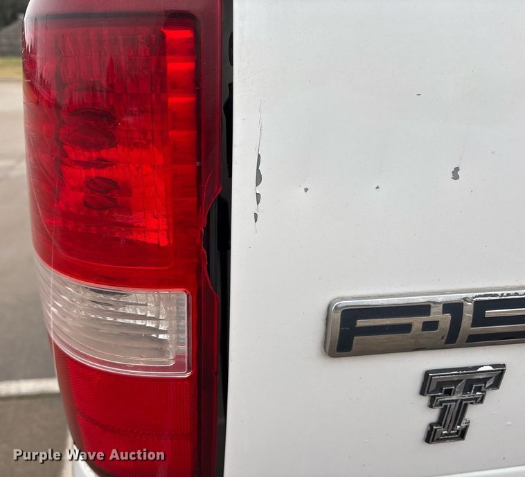 image for item EY9910 2007 Ford F150 SuperCrew pickup truck