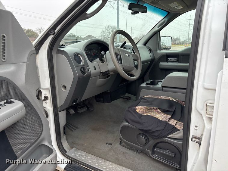 image for item EY9910 2007 Ford F150 SuperCrew pickup truck