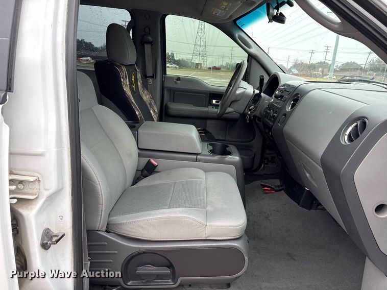 image for item EY9910 2007 Ford F150 SuperCrew pickup truck