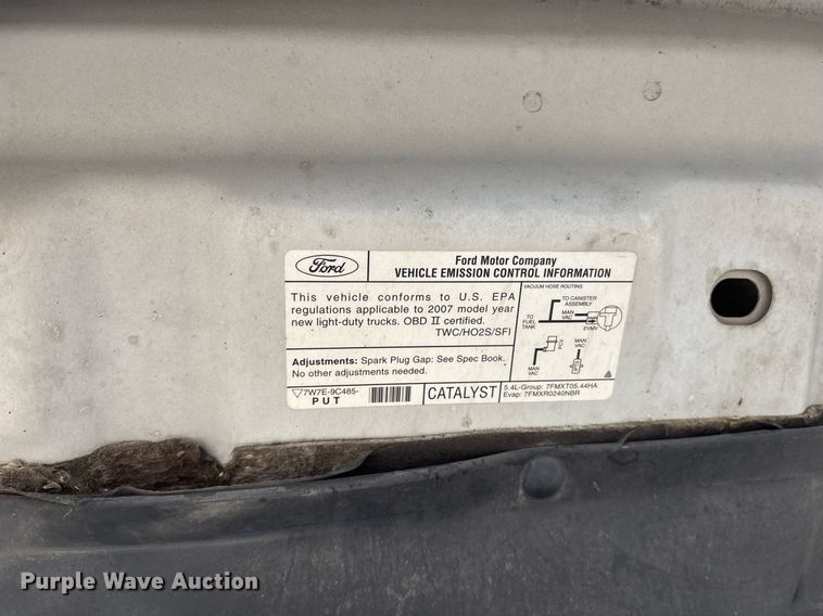 image for item EY9910 2007 Ford F150 SuperCrew pickup truck