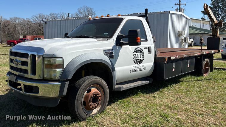 image for item EY9946 2008 Ford F550 Super Duty flatbed truck