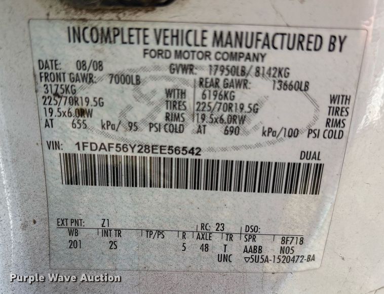 image for item EY9946 2008 Ford F550 Super Duty flatbed truck