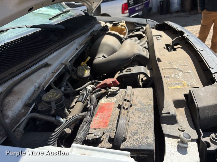 image for item EY9947 2016 Ford E350 Super Duty box truck