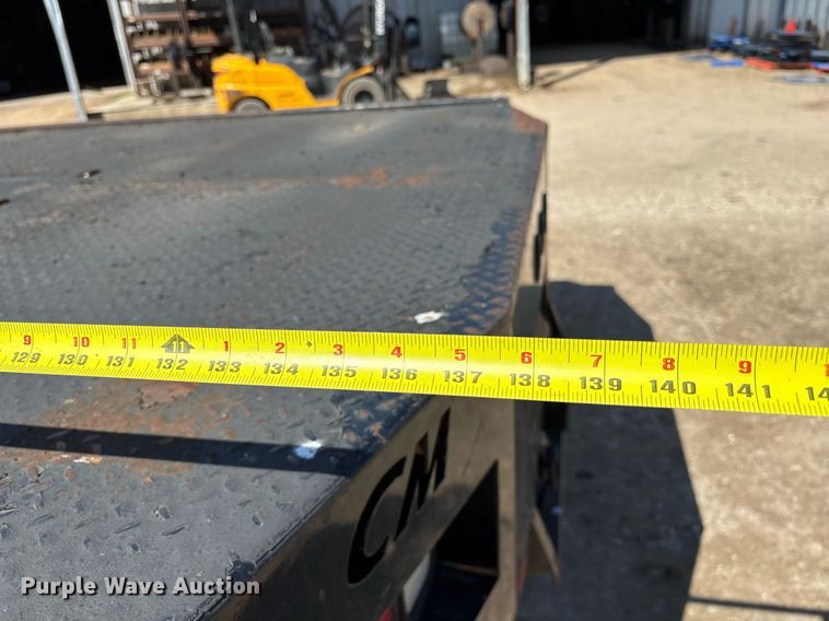 image for item EY9948 2013 Ford F450 Super Duty flatbed truck