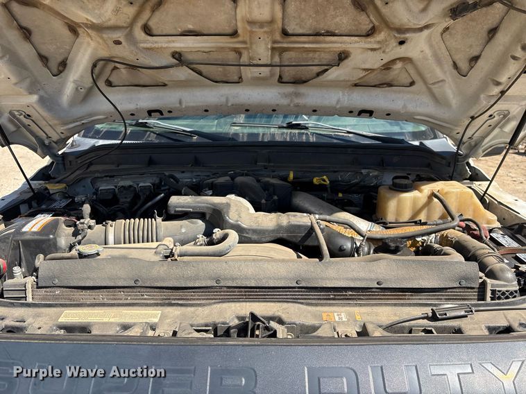 image for item EY9948 2013 Ford F450 Super Duty flatbed truck