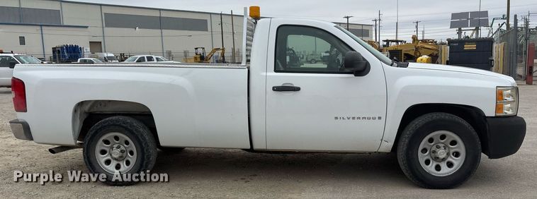 image for item EY9959 2007 Chevrolet Silverado 1500  pickup truck