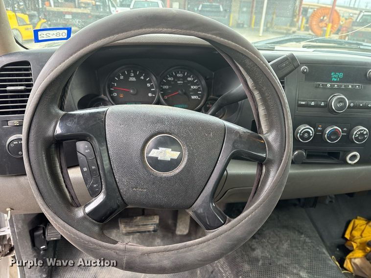 image for item EY9959 2007 Chevrolet Silverado 1500  pickup truck