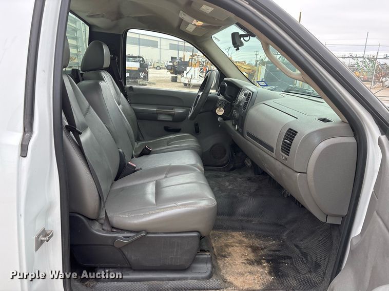 image for item EY9959 2007 Chevrolet Silverado 1500  pickup truck