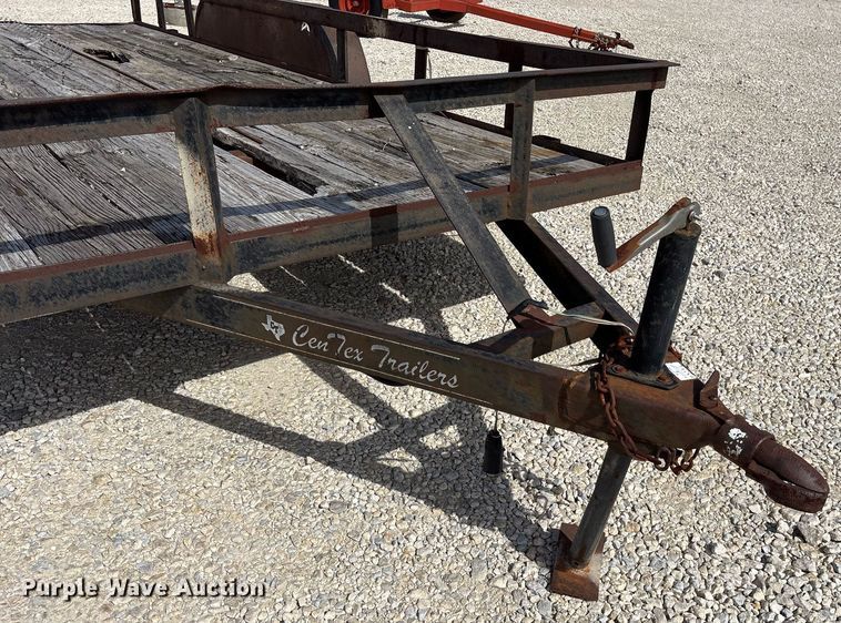 image for item EY9960 2007 CenTex utility trailer