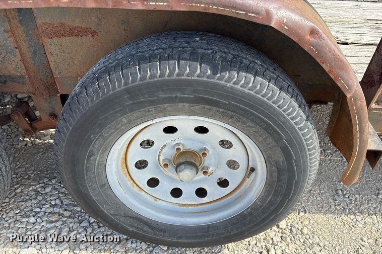 image for item EY9960 2007 CenTex utility trailer