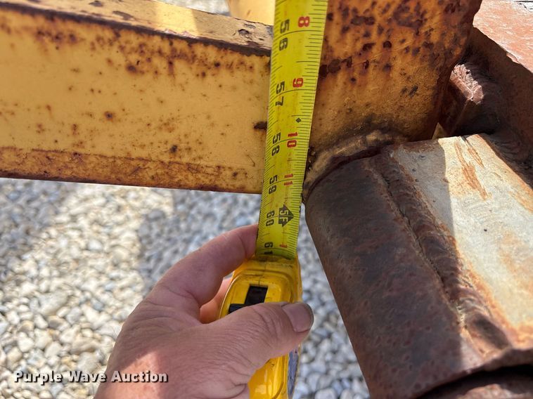 image for item EY9964 2007 Prime utility trailer