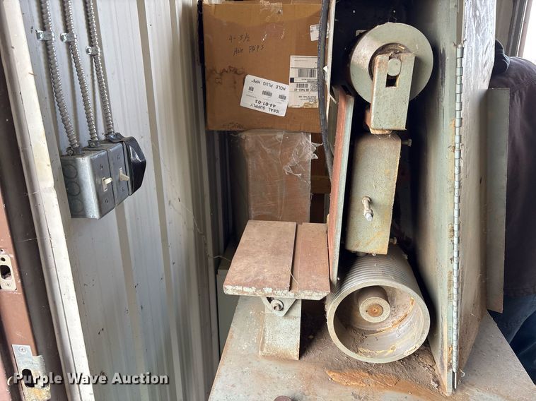 image for item EY9991 Kalamazoo belt sander