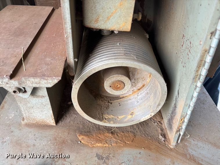 image for item EY9991 Kalamazoo belt sander