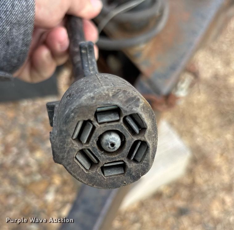 image for item EY9993 2014 Covered Wagon CW7X16TA2 enclosed cargo trailer