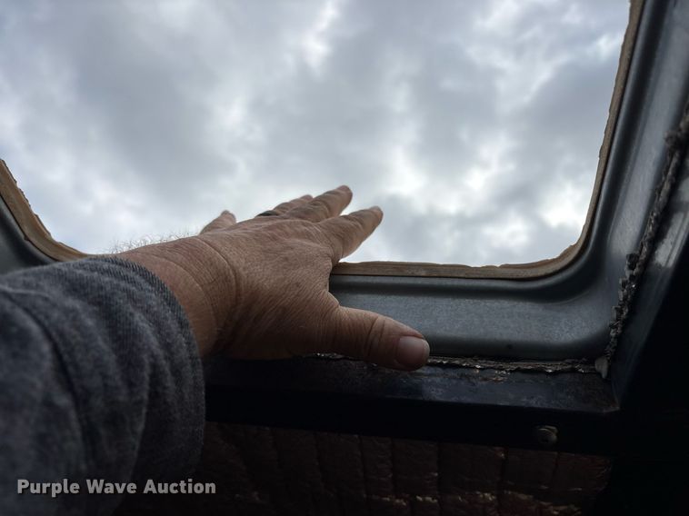 image for item EY9993 2014 Covered Wagon CW7X16TA2 enclosed cargo trailer