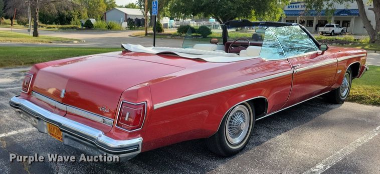 image for item JO9469 1975 Oldsmobile  Delta 88 Royale convertible 