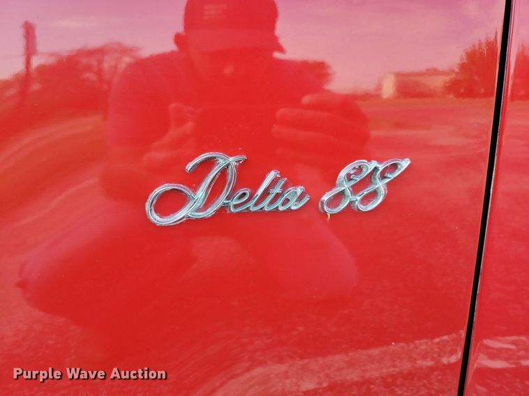 image for item JO9469 1975 Oldsmobile  Delta 88 Royale convertible 