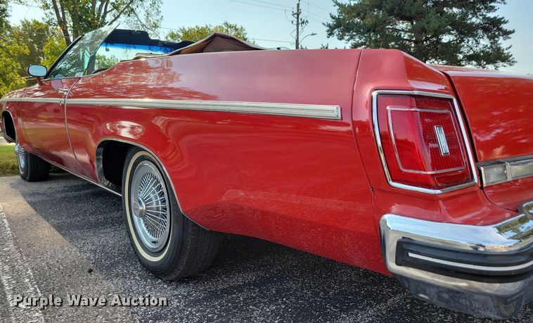 image for item JO9469 1975 Oldsmobile  Delta 88 Royale convertible 
