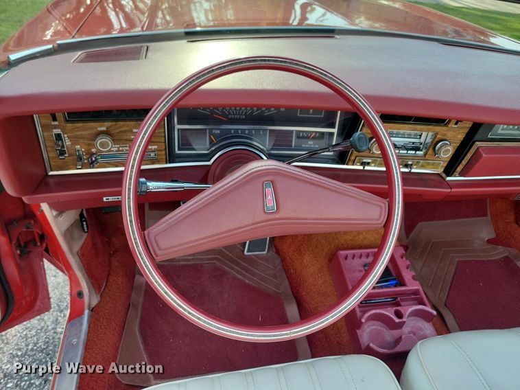 image for item JO9469 1975 Oldsmobile  Delta 88 Royale convertible 