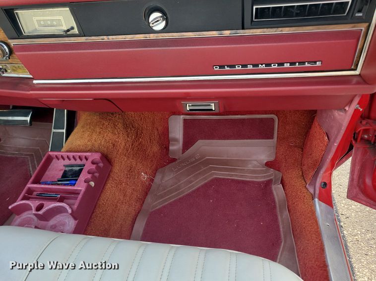 image for item JO9469 1975 Oldsmobile  Delta 88 Royale convertible 