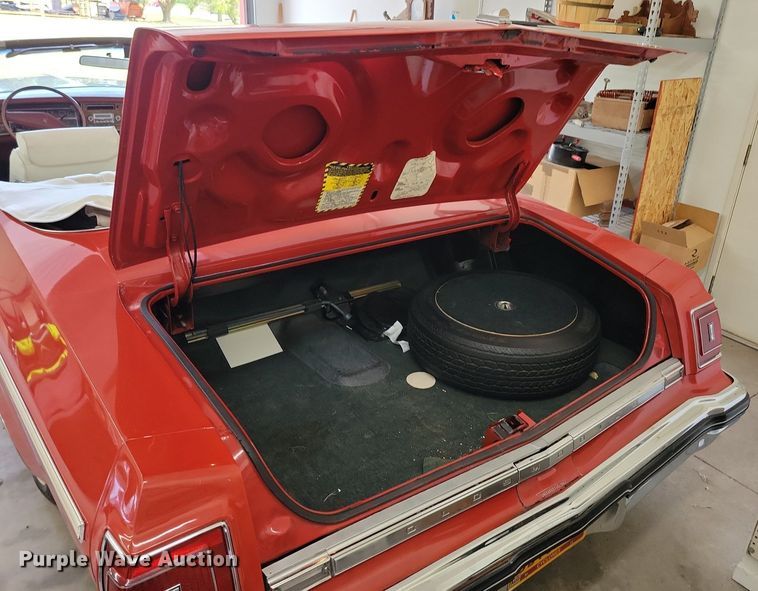 image for item JO9469 1975 Oldsmobile  Delta 88 Royale convertible 