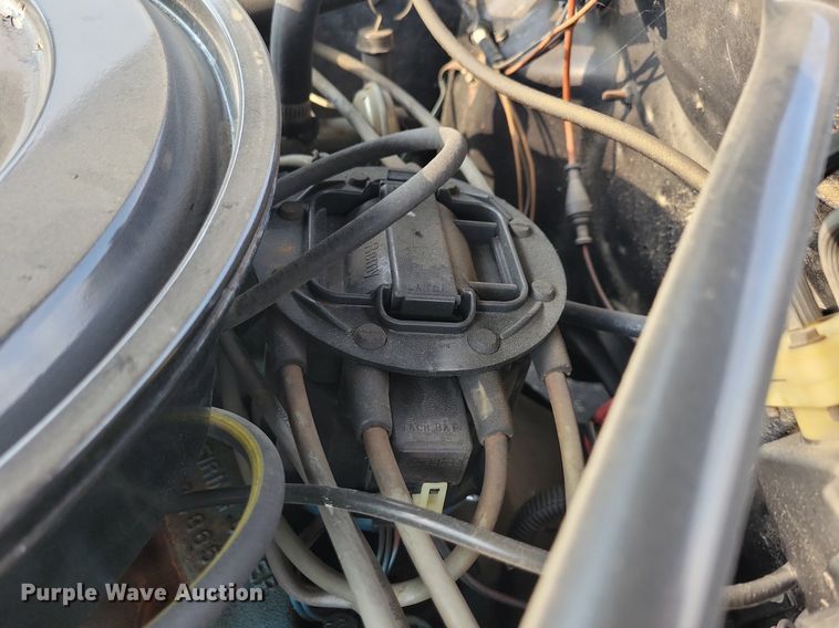 image for item JO9469 1975 Oldsmobile  Delta 88 Royale convertible 