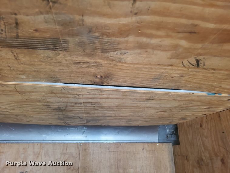 image for item MV9199 2003 Freightliner FC70 box truck