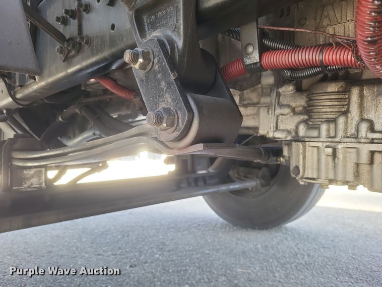 image for item MV9199 2003 Freightliner FC70 box truck