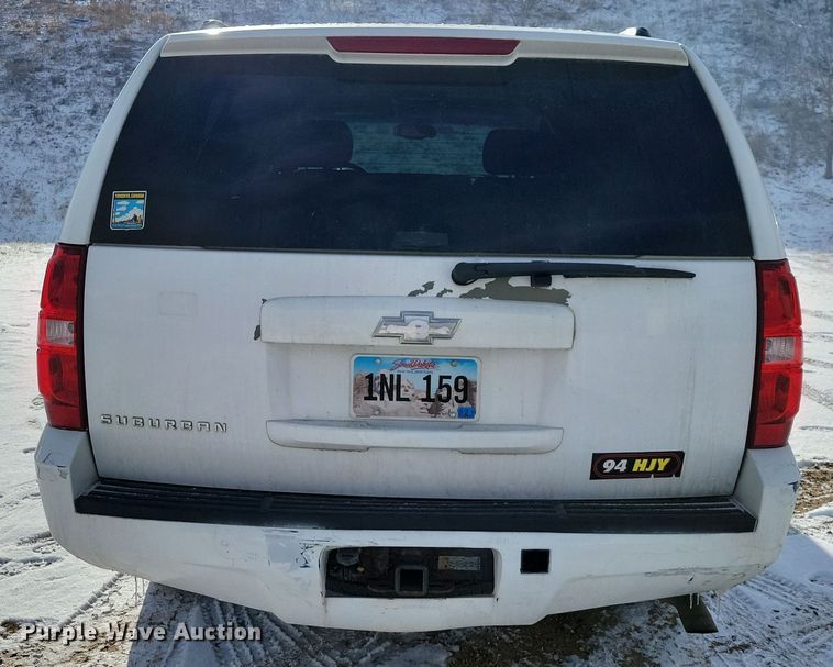 image for item NB9763 2007 Chevrolet  Suburban 2500 LS SUV