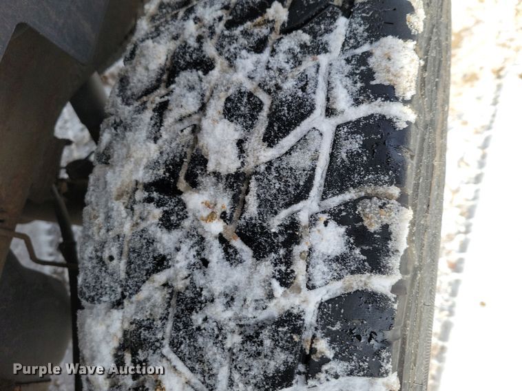 image for item NB9763 2007 Chevrolet  Suburban 2500 LS SUV