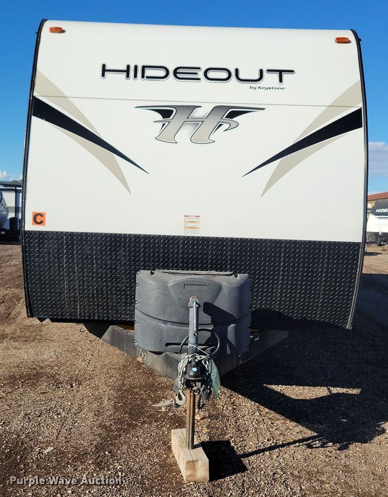 image for item NB9839 2018 Keystone Hideout 28BHS camper