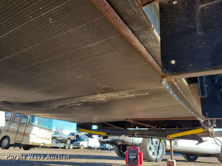 image for item NB9839 2018 Keystone Hideout 28BHS camper