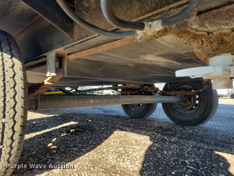 image for item NB9839 2018 Keystone Hideout 28BHS camper