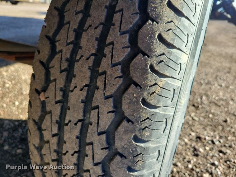 image for item NB9839 2018 Keystone Hideout 28BHS camper