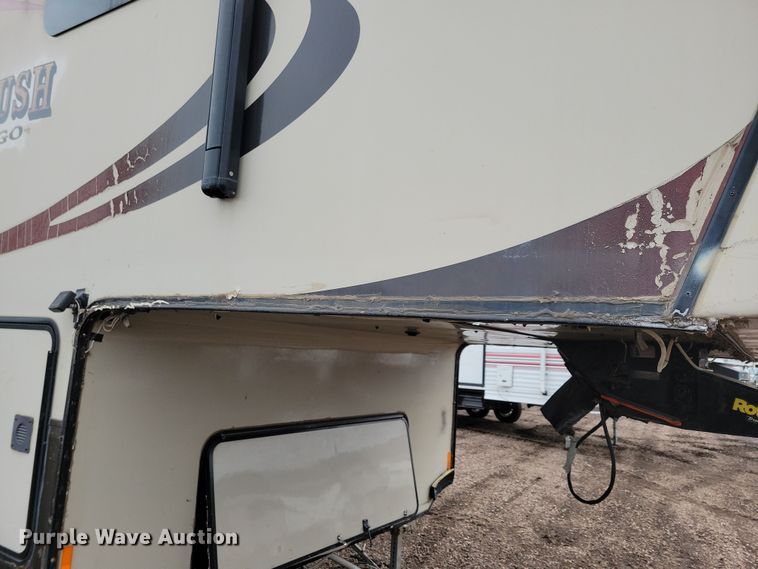 image for item NB9840 2015 KZ Durango Goldrush camper