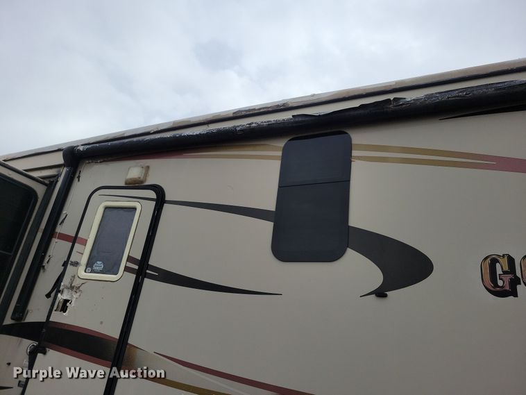 image for item NB9840 2015 KZ Durango Goldrush camper