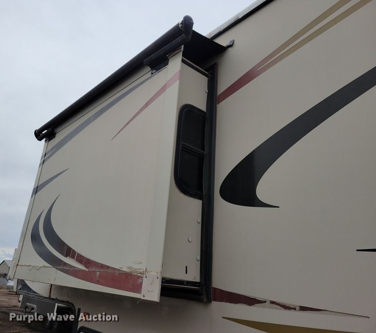 image for item NB9840 2015 KZ Durango Goldrush camper