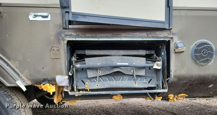 image for item NB9840 2015 KZ Durango Goldrush camper