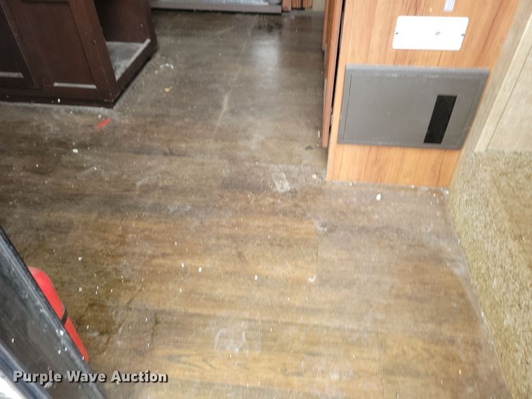 image for item NB9840 2015 KZ Durango Goldrush camper