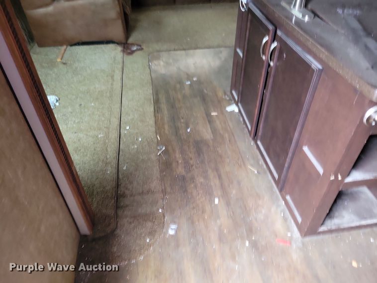 image for item NB9840 2015 KZ Durango Goldrush camper