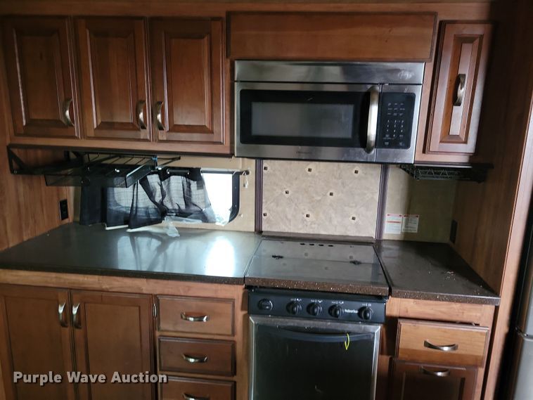 image for item NB9840 2015 KZ Durango Goldrush camper