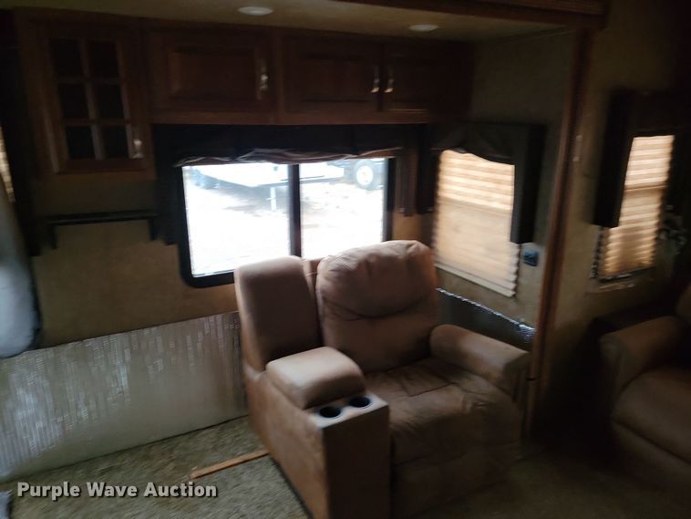 image for item NB9840 2015 KZ Durango Goldrush camper