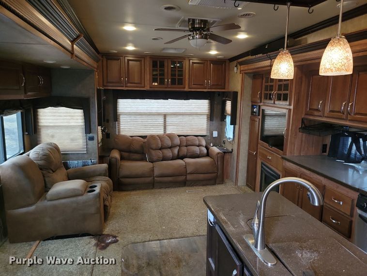 image for item NB9840 2015 KZ Durango Goldrush camper