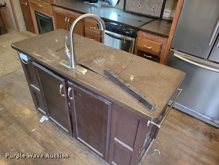 image for item NB9840 2015 KZ Durango Goldrush camper