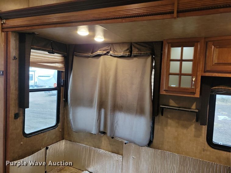 image for item NB9840 2015 KZ Durango Goldrush camper