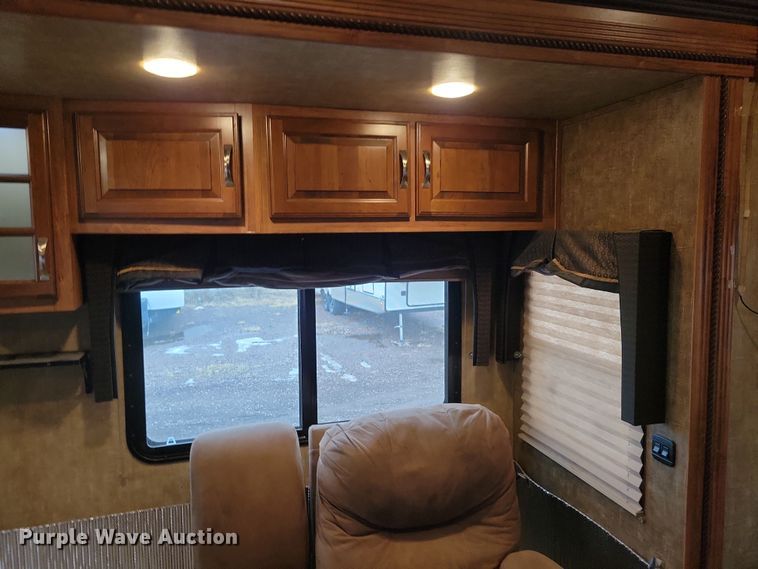 image for item NB9840 2015 KZ Durango Goldrush camper