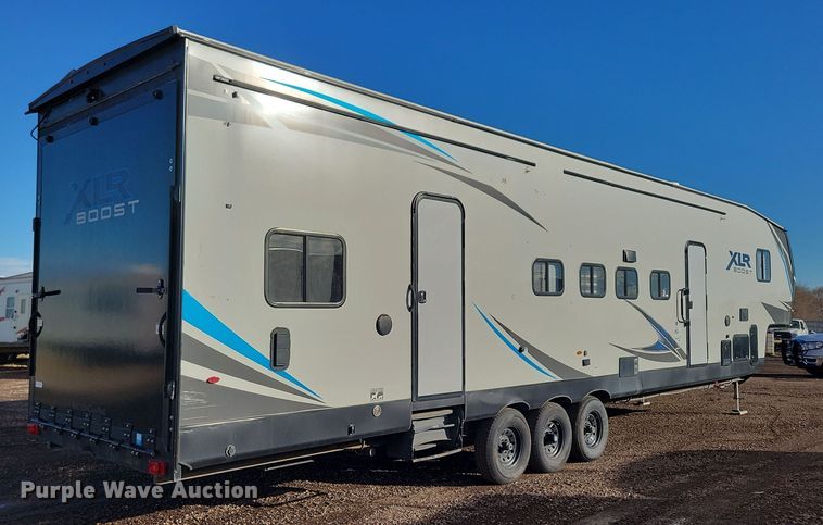 image for item NB9841 2022 Forest River XLR Boost 36TSX16 toy hauler camper